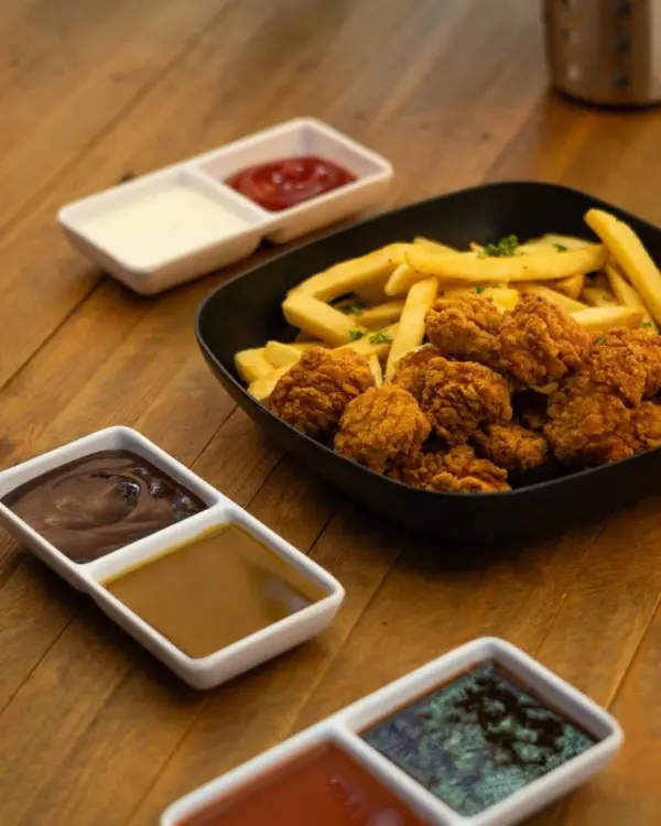 Boneless 250 g con papas